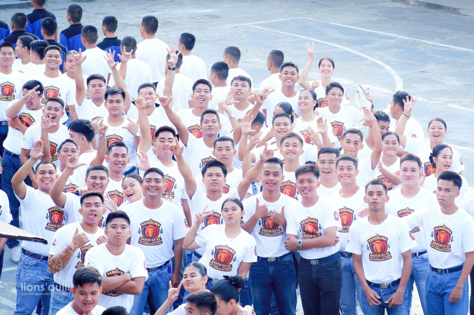 𝗖𝗠𝗖 𝗛𝗼𝗻𝗼𝗿𝘀 𝟱 𝗦𝘁𝘂𝗱𝗲𝗻𝘁 𝗟𝗲𝗮𝗱𝗲𝗿𝘀 𝗳𝗼𝗿 𝗬𝗦𝗘𝗔𝗟𝗜 𝗣𝗮𝗿𝘁𝗶𝗰𝗶𝗽𝗮𝘁𝗶𝗼𝗻 𝗗𝘂𝗿𝗶𝗻𝗴 𝗙𝗹𝗮𝗴-𝗥𝗮𝗶𝘀𝗶𝗻𝗴 𝗖𝗲𝗿𝗲𝗺𝗼𝗻𝘆