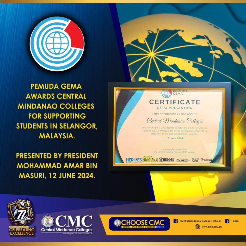 PEMUDA GEMA awards Central Mindanao Colleges for supporting students in Selangor.